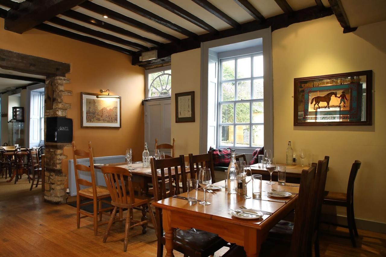 Horse And Groom Moreton-in-Marsh Exterior foto